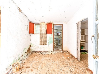 Casa Adosada en C/ Cruces 66