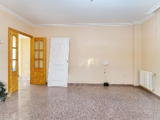 Vivienda adosada en Av Villena  40