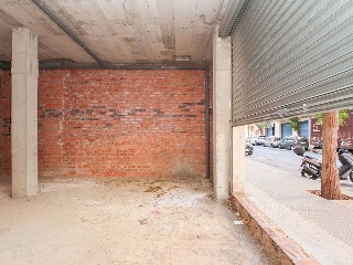 Local en C/ Antoni Bofarrull  32