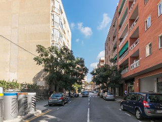Local en C/ Antoni Bofarrull  40