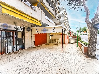 Local en Ctra de la Costa  42