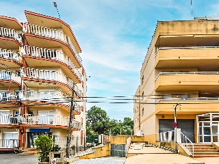 Local en Ctra de la Costa  44