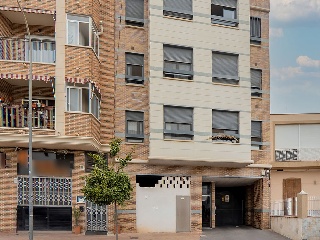 Local comercial en Av de los Jerónimos 55