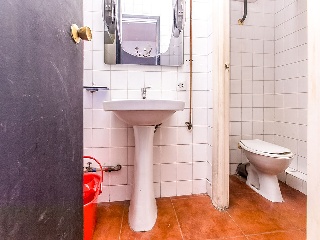 Local comercial en Burgos 58
