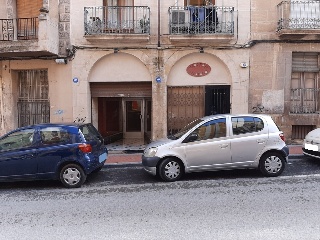 Local comercial en C/ El Camí 31