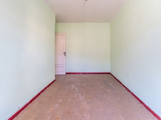 00947-0001 37