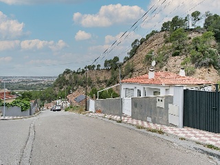 01695-0001 63