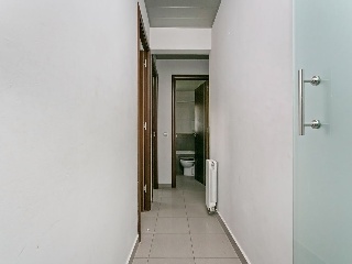 01695-0001 77