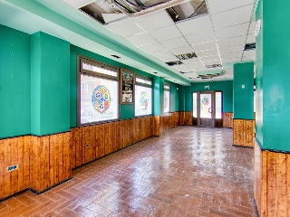 Local en Los Corrales de Buelna (Cantabria) 86
