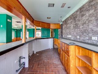 Local en Los Corrales de Buelna (Cantabria) 87