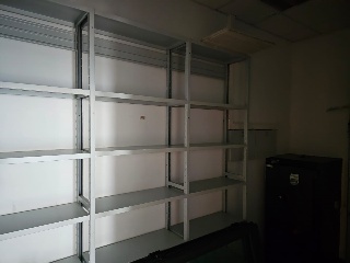 Local comercial en C/ Condado de Treviño 49