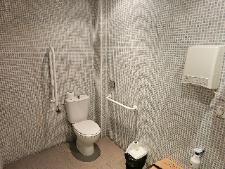 Local en C/ Rosales, Miranda de Ebro (Burgos) 27