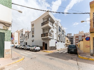 Local en C/ Doctor Castro  80