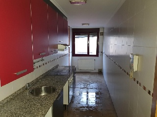 Piso con garaje en C/ Leopoldo Fernández Nespral 36