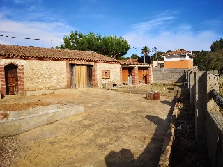 Casa en C/ Castellet y La Gornal - Barcelona 103