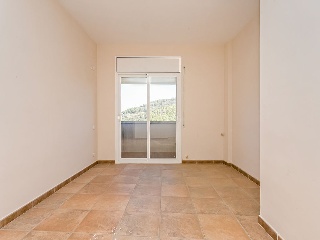 Vivienda adosada en C/ de la Creu 77