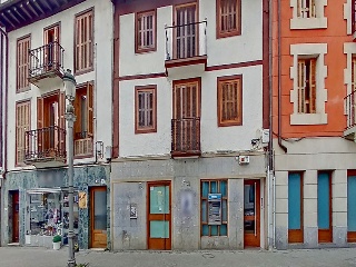 Locales en C/ Cardenal Durana - Aretxabaleta - 49
