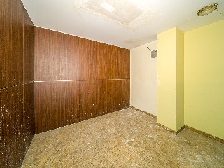 Locales en C/ Oliver - Alcoy - Alicante 75