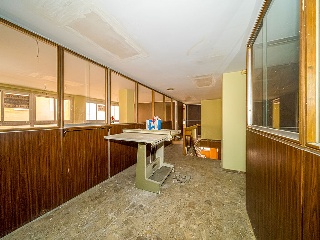 Locales en C/ Oliver - Alcoy - Alicante 76