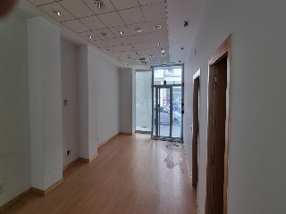 Local en C/ San Pedro y San Felices, Burgos 23