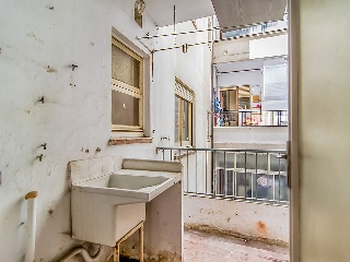 Piso en Av Salvador Dalí y Domenech, Figueres (Girona) 87