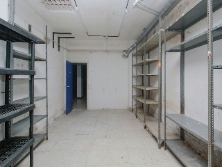 Local en C/ Mare de Deu de Montserrat, El Hospitalet de Llobregat (Barcelona) 56
