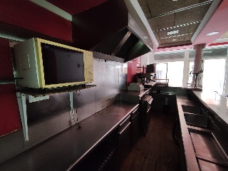 Local en C/ Montseny, Girona 28
