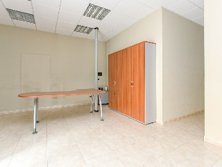 Local en C/ Anselm Clavé, Olesa de Montserrat (Barcelona) 51