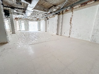 Locales en C/ Veracruz - Lucena - Córdoba 35