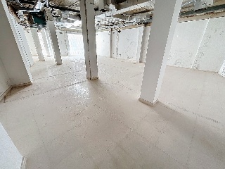 Locales en C/ Veracruz - Lucena - Córdoba 36