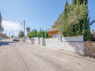 Chalet independiente en Ur Llagostera residencial 81