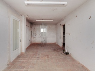 Chalet independiente en C/ Nuestra Señora de La Salud - Castellar del Vallès - 76