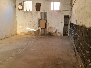 Nave industrial en Pilar de la Dehesa - Lucena -  27