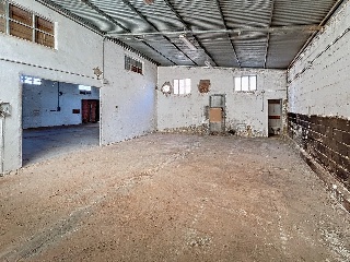 Nave industrial en Pilar de la Dehesa - Lucena -  41