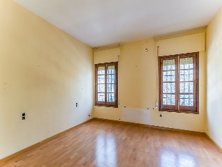 Vivienda en C/ Campos de Aras - Lucena - 59
