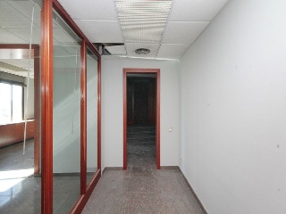 Oficinas en C/ Perellada 70