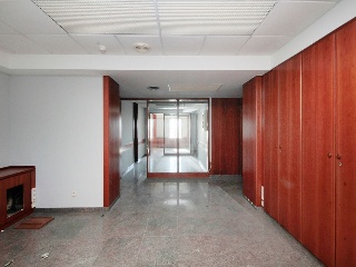Oficinas en C/ Perellada 76