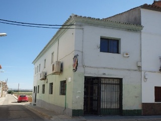Edificio en Av Jose Antonio 3