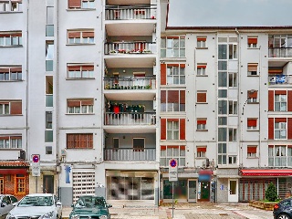 Local comercial en C/  Doctor Bañez Kalea - Arrasate/Mondragón - Guipúzcoa 89