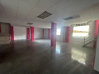 Local en Av Juan Carlos I 47