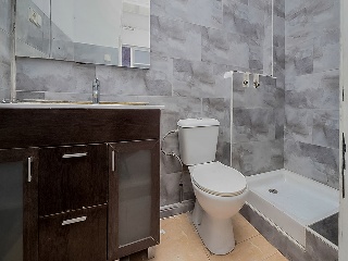 Piso en C/ Castellar 44