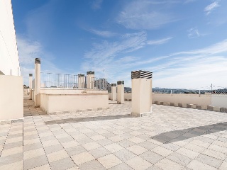 Avenida Juan Ramón Jimenez 63