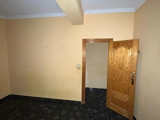 18515-0001 31