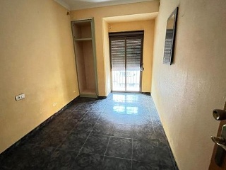 18515-0001 33