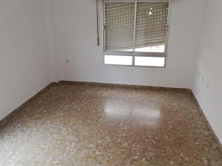 14261-0001 31