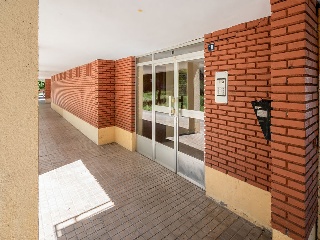 01904-0001 13