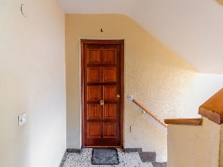 01904-0001 17