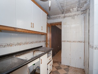 00594-0001 15