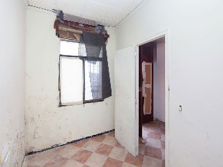 01637-0001 26