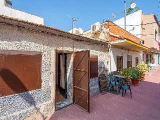 Casa adosada en C/ Aulario 21